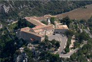 Des photos de maisons, chantier ou monuments historiques vus du ciel en Provence