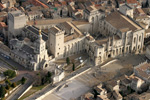 photo aérienne du Palais des Papes dans Avignon (Vaucluse)